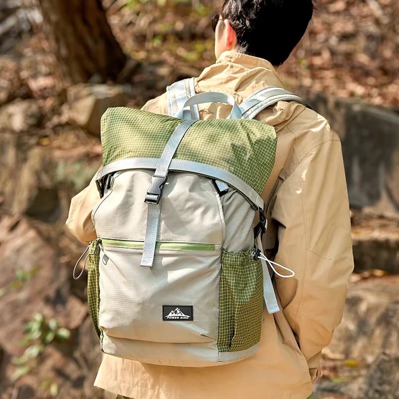 35L Outdoor Mountaineering Backpack Waterproof UHMWPE Cut-Resistant And Water-Repellent Fabric Rolled-Up Shoulder Backpack